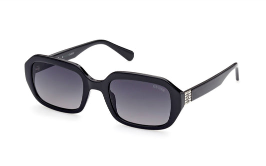 نظارات شمسية من Guess طراز GU8244 01B