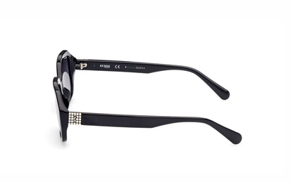 نظارات شمسية من Guess طراز GU8244 01B