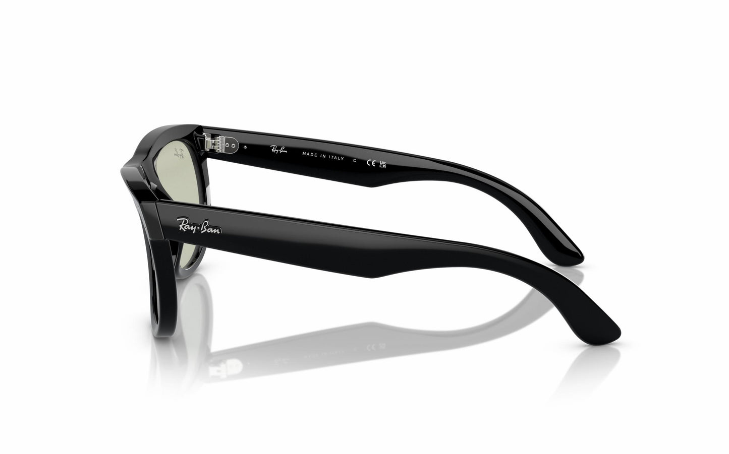 Ray-Ban Wayfarer Reverse Sunglasses RBR0502S 6677/2